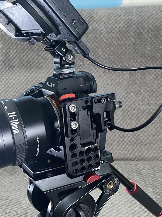 Sony a7iii с фиксатор HDMI+сьемка вертикально L-образная площадка