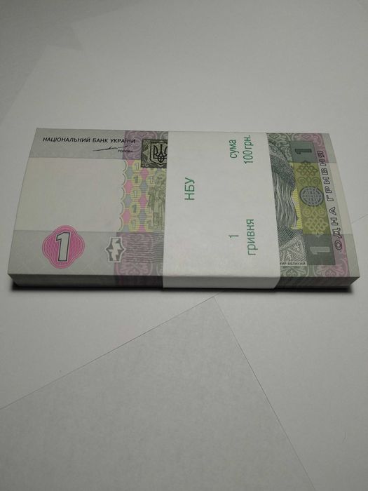 1 гривня 2004 року .Прес. UNC.
