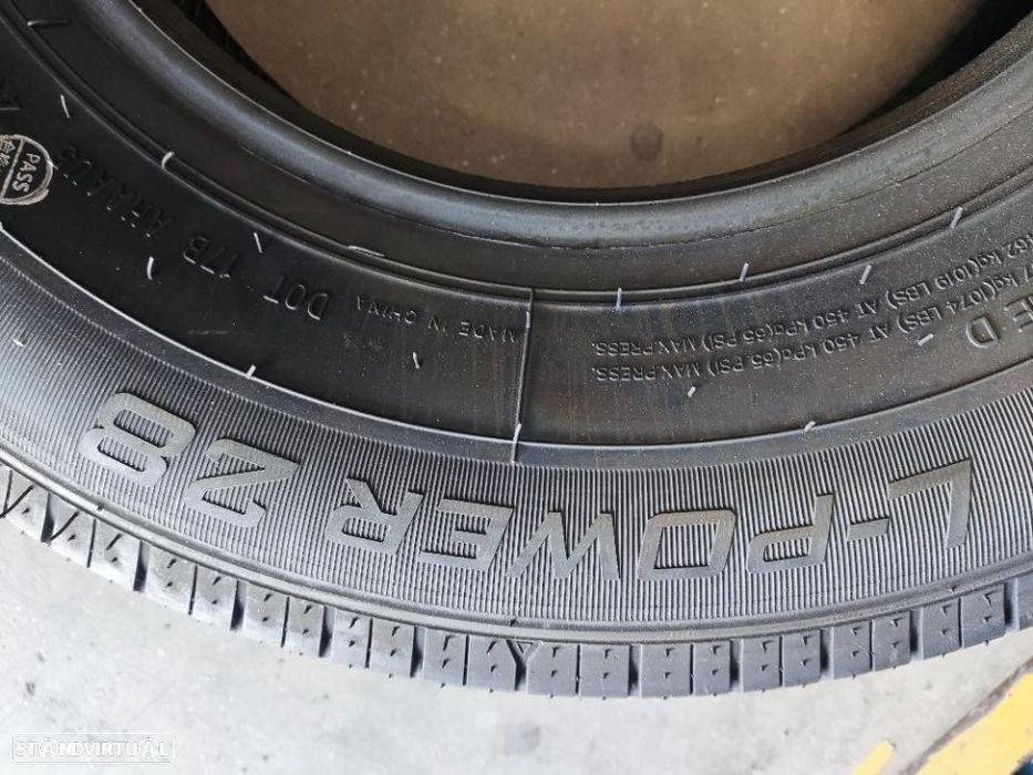 2 pneus novos 5-12 - oferta dos portes 100 EUROS