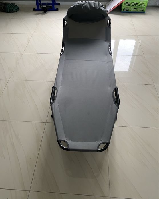 Компактна        карпова     розкладушка