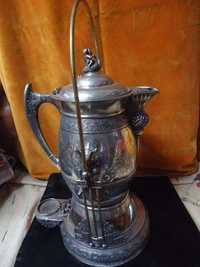 Samovar Antigo em Casquinha