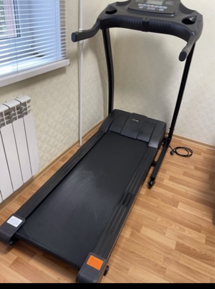 Беговая дорожка  Jada Fitness