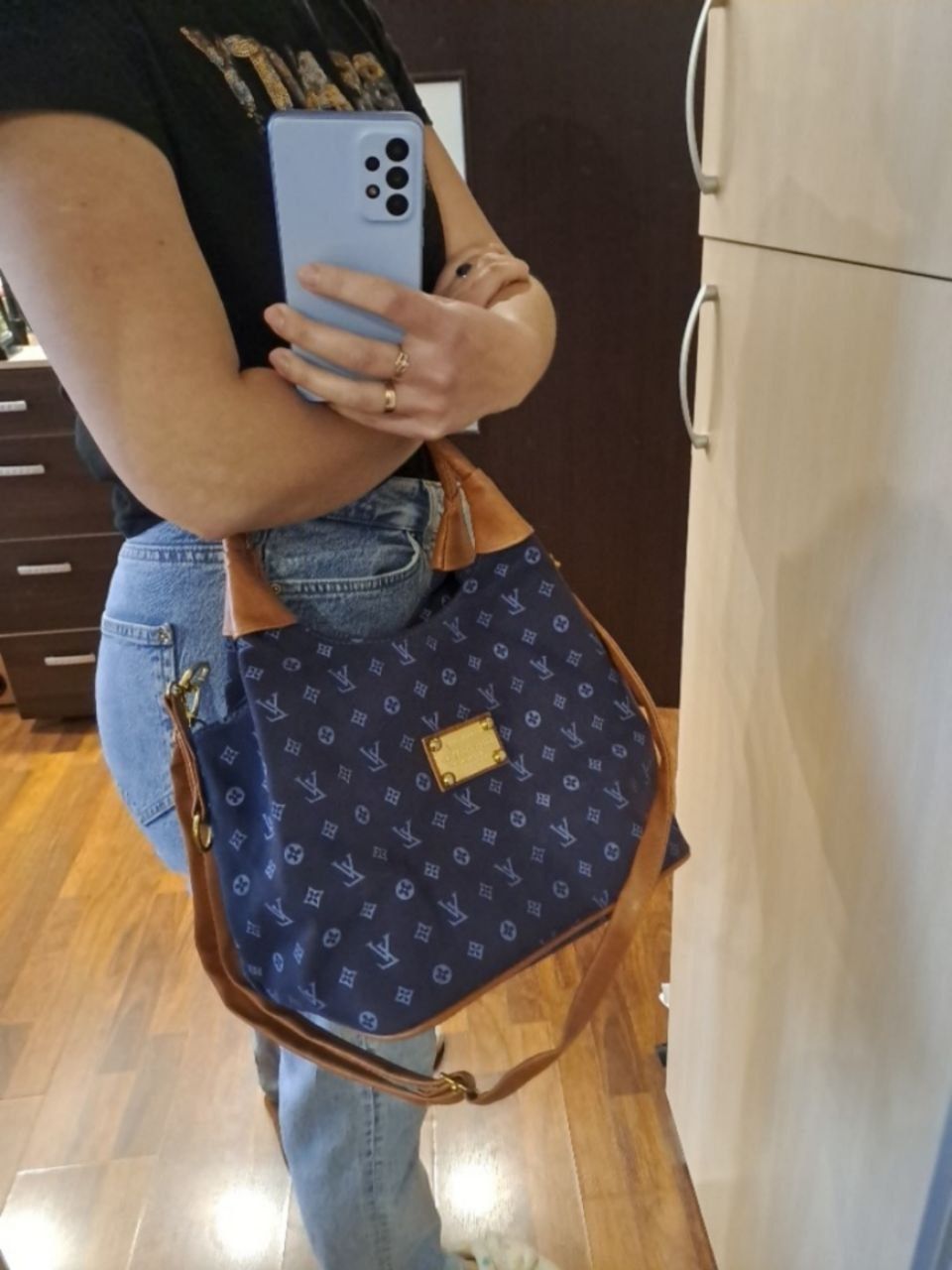 Сумка фирменная Louis Vuitton