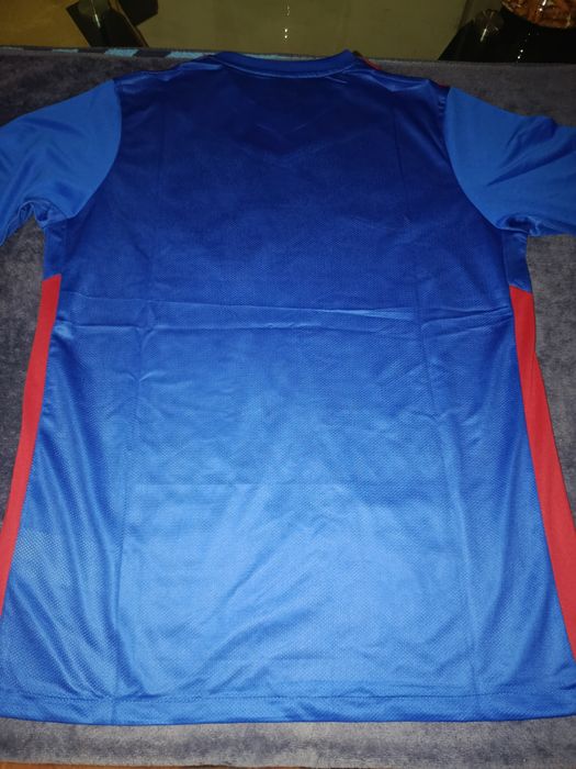 Camisola principal Alverca época 25 26