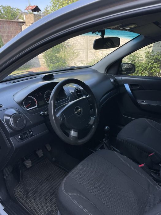 Продам шевроле авео т250  2008 газ-бензин 1.5