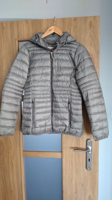 Oryginalna kurtka przejściowa, pikowana ESPRIT