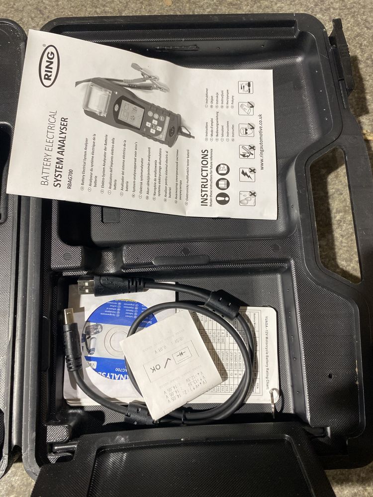 Tester akumulatorów RING RBAG700