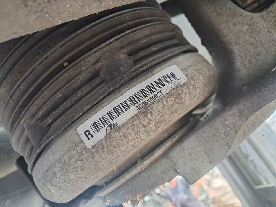 AUDI A6 C7 A7 Poduszka zawieszenia miech tył prawy 4G0616002T