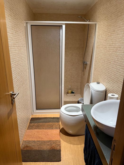 Quarto Privado com Varanda – Canidelo, Vila Nova de Gaia