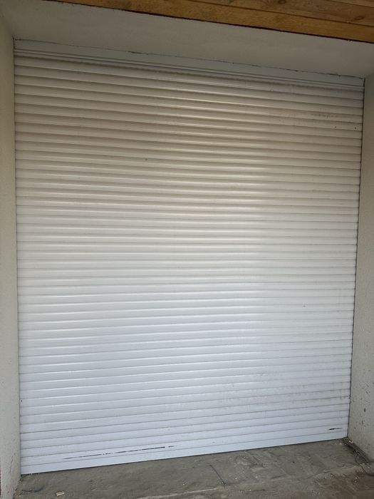 Гаражні Рулонні ворота з дистанційним керуванням