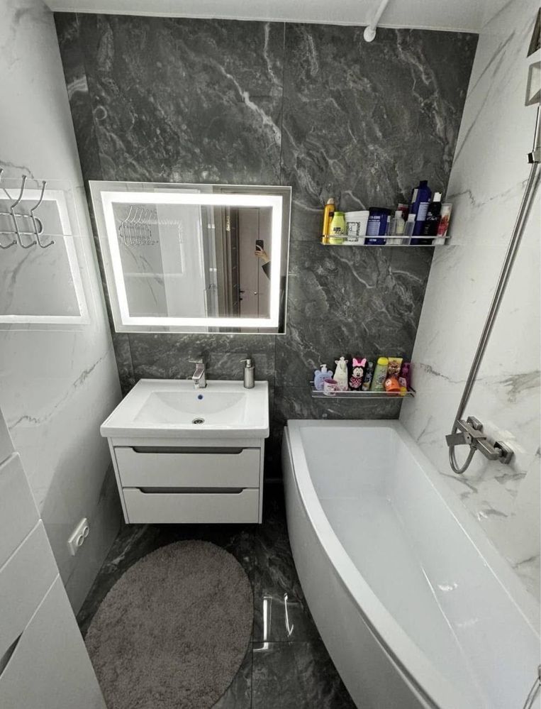 Продаж 3 км. квартири, вул. Пирогова, 65кв.м.