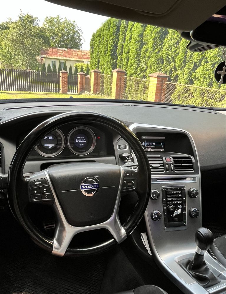 Продам авто Volvo XC60