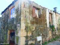 Casa em pedra p/recuperar a 6 kms de Vila Real