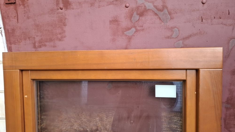 OKNO DREWNIANE  uchylno - rozwierne sosna kolor calvados/ afromozja