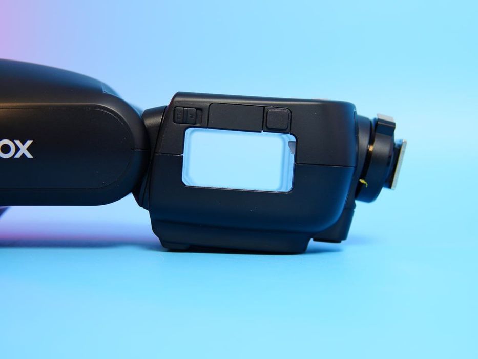 Мощная накамерная вспышка Godox V1Pro-C для Canon — идеально для студи