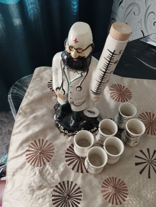 Подарочный набор для вина , конька.