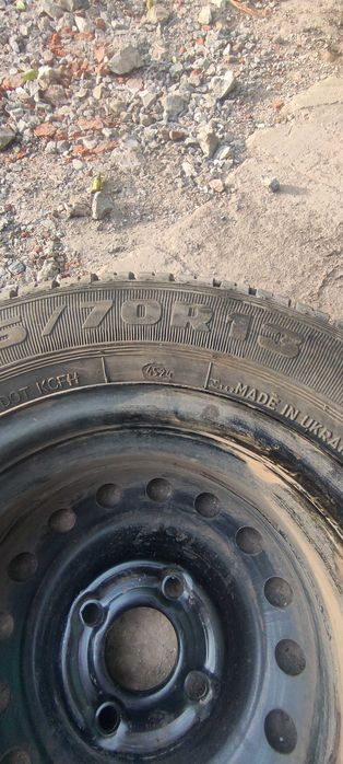 Продам колеса с резиной на 13 зима
