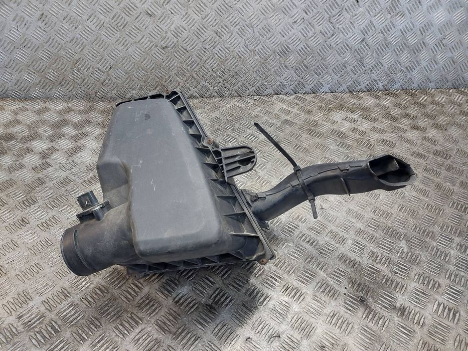 OBUDOWA FILTRA + PRZEPŁYWOMIERZ MONDEO MK4 2.0 TDCI 6C11-12B579-AA
