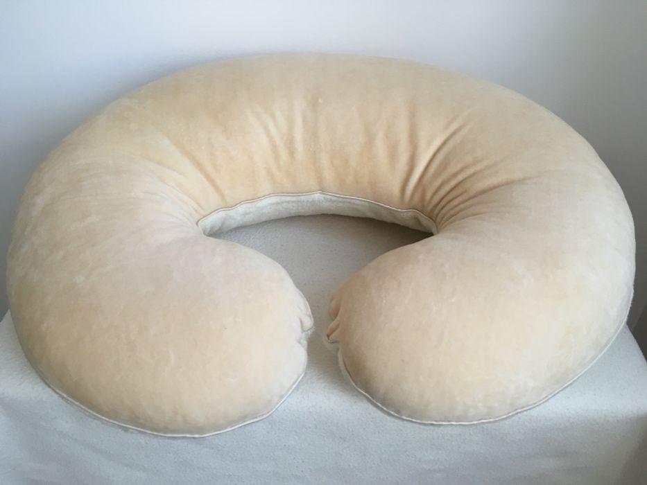 Poduszka do karmienia Poofi