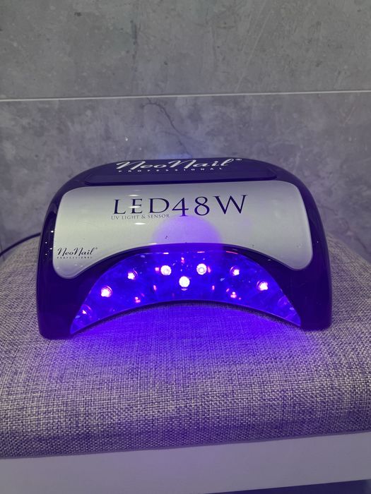 Lampa LED 48W NeoNail czarna