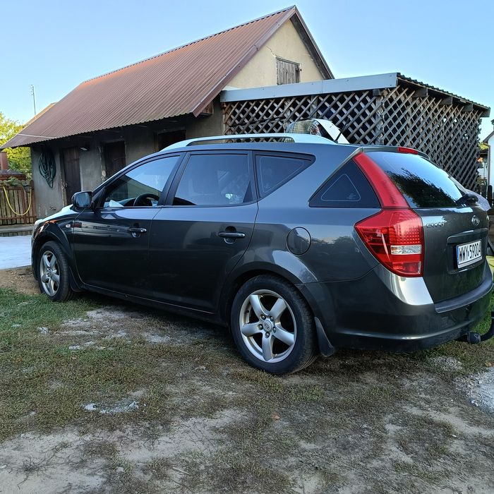 Kia cee'd 2010 rok