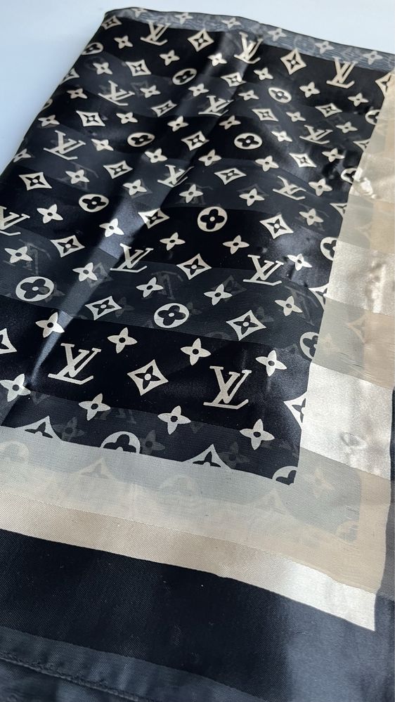 Apaszka chusta szalik Louis Vuitton 100 x 100 cm kwadratowa