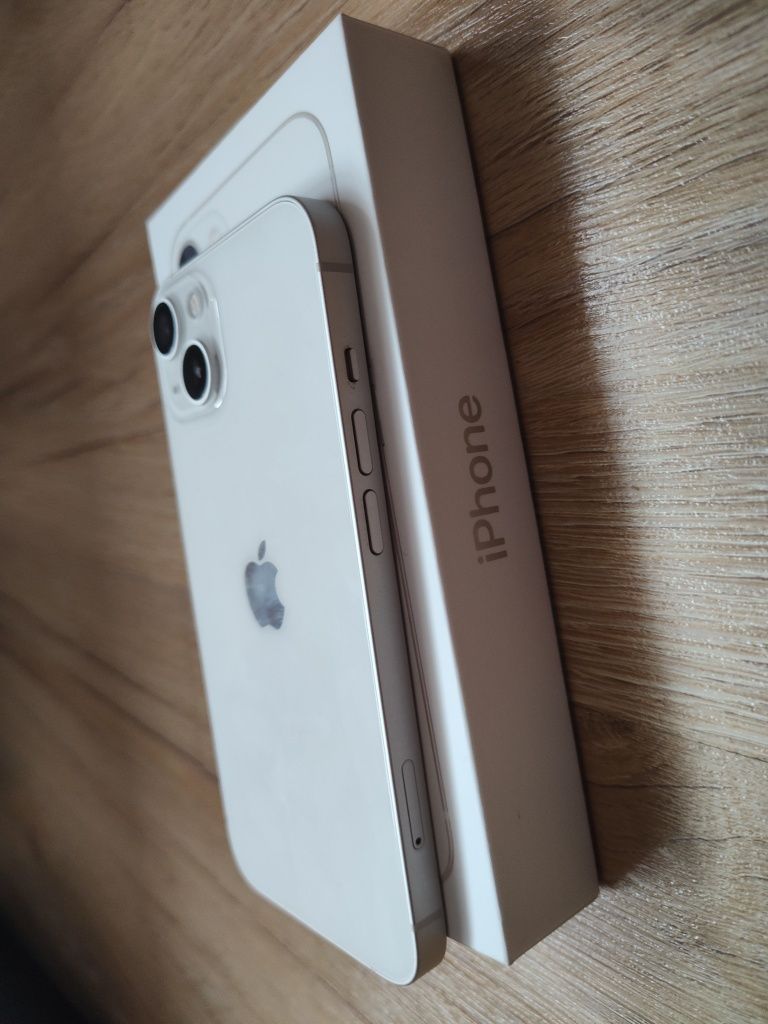 iPhone 13 128GB biały stan bdb pudełko etui