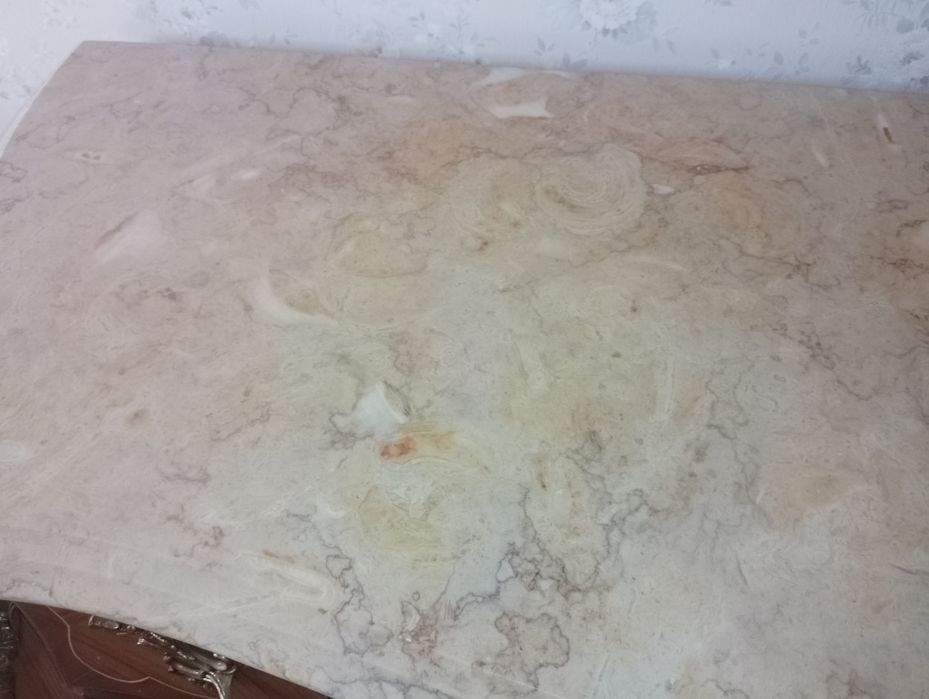 Cómoda Barroca Estilo Luís XV