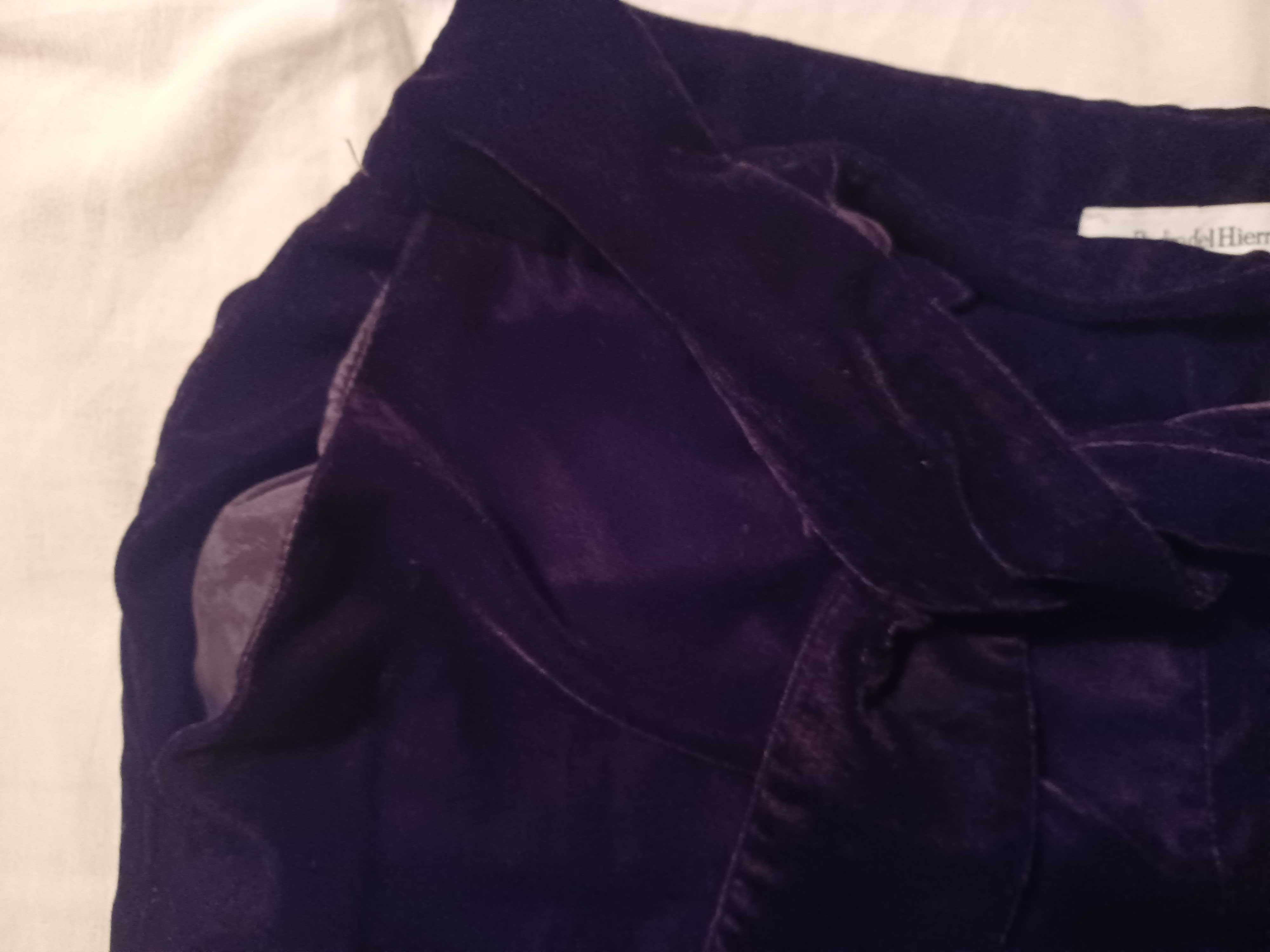 Calças roxo de veludo Pedro del Hierro