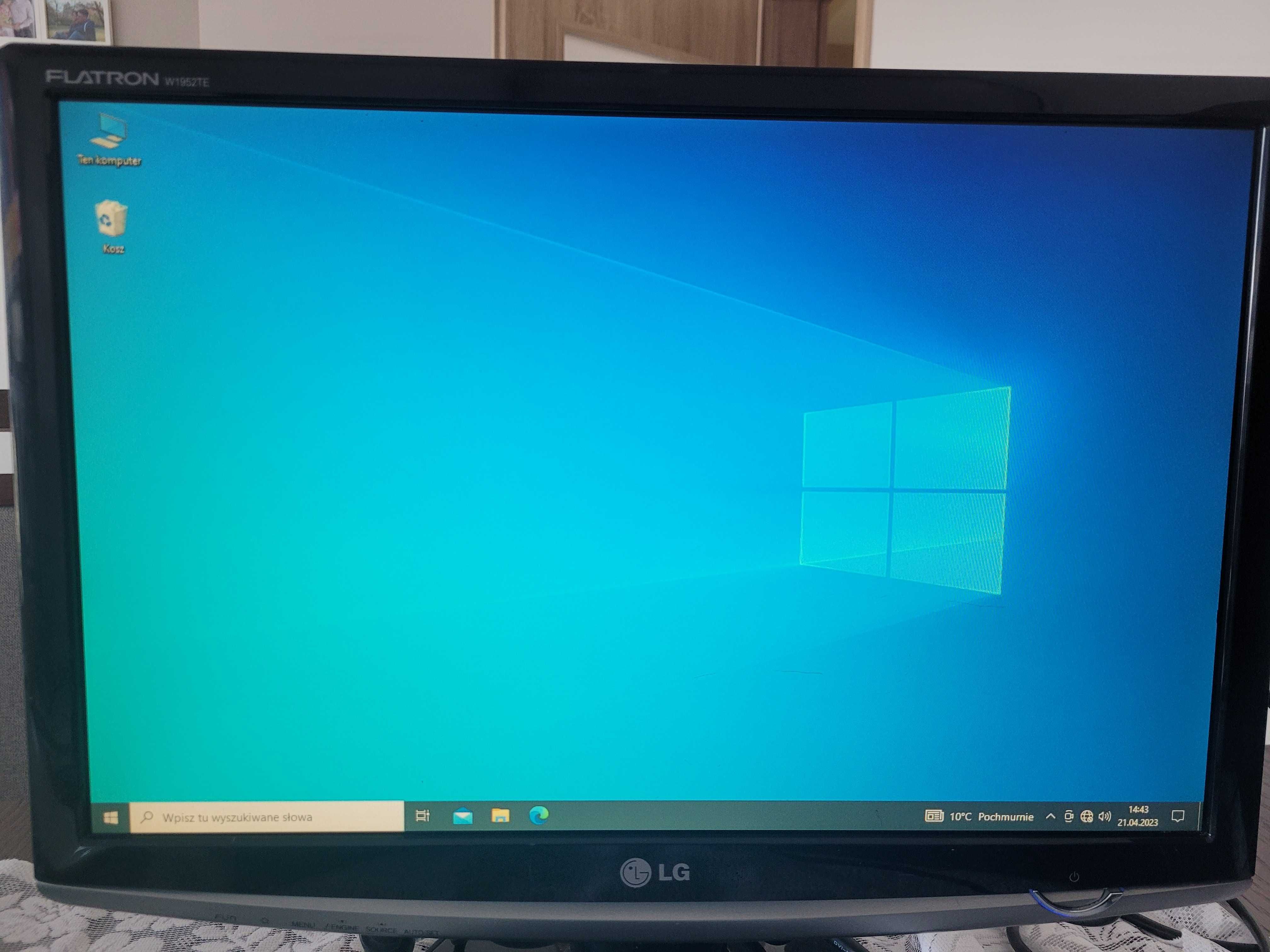 Monitor LG Flatron W1952TE-PF 19"