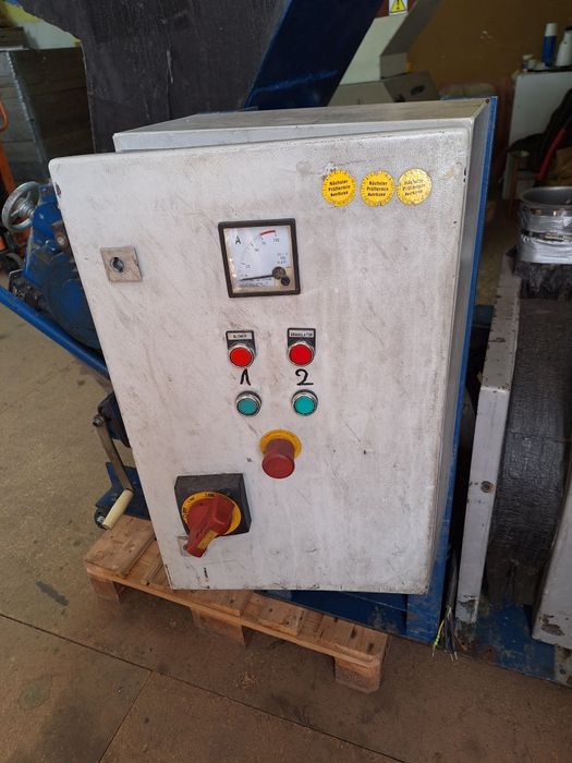 Młyn młynek kruszarka rozdrabniarka do tworzyw Zerma GSE-300/600 18kw