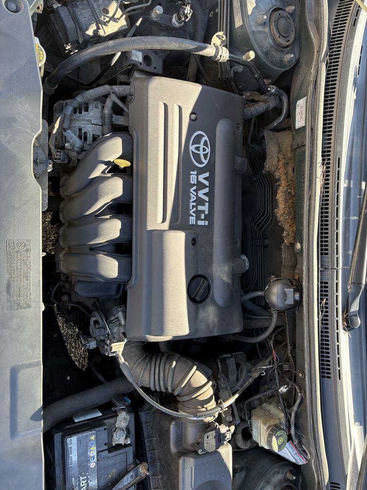 Toyota corolla e12 1.6 16 VVTi silnik, skrzynia, lampy, drzwi, zderzak