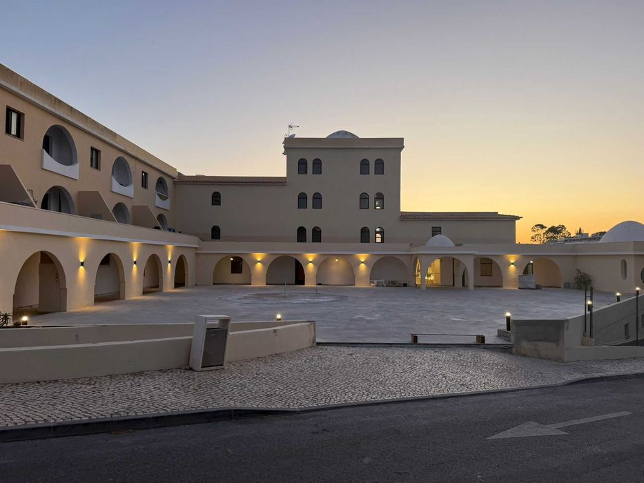 Apartamento T2 com Vista EXCLUSIVA sob a praia