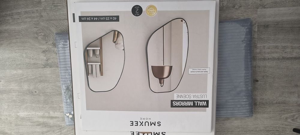 Dwa lustra oryginalnie zapakowane