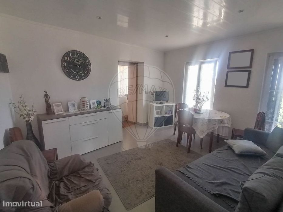 Moradia T2 para venda