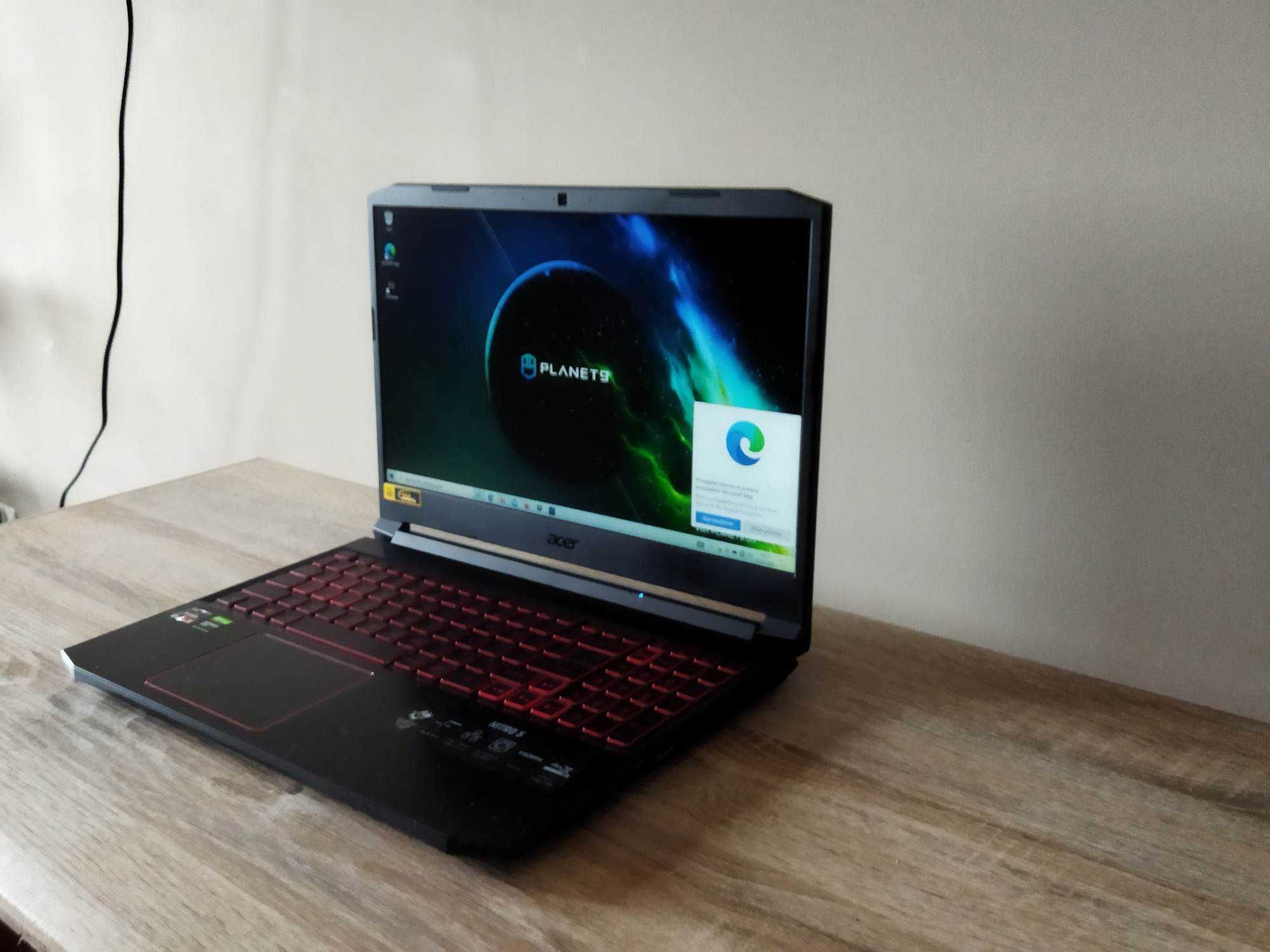 Acer Nitro 5, NIVIDIA GeForce GTX1650Ti,  AMD Ryzen5, 16GB RAM, 1T SSD