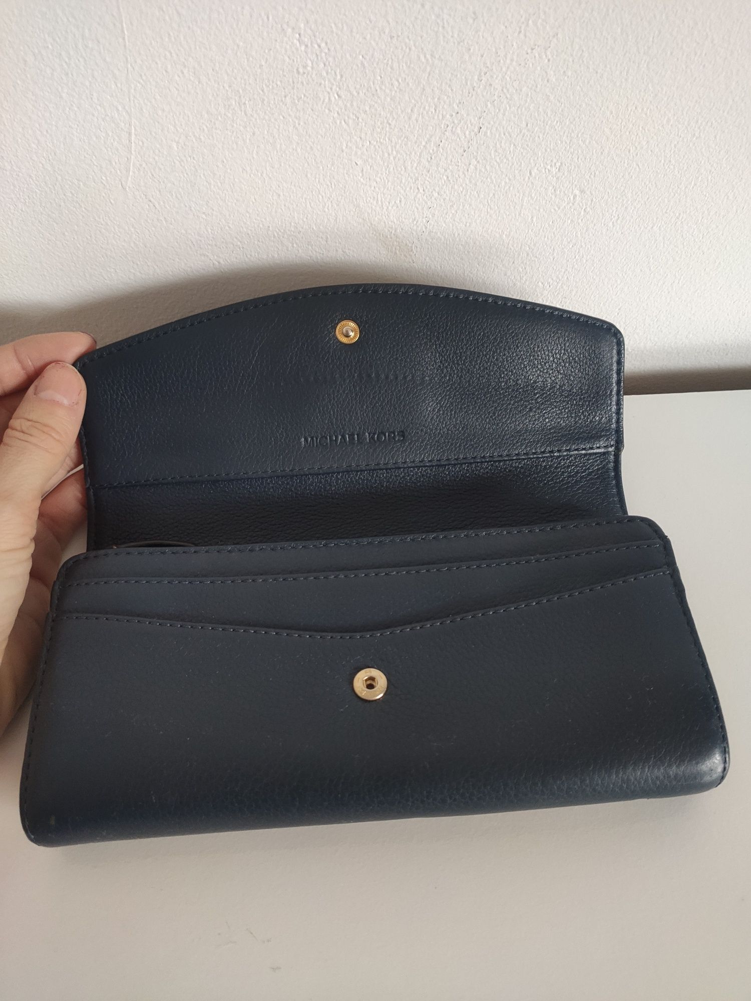 Michael Kors piękny, granatowy portfel ze skóry naturalnej