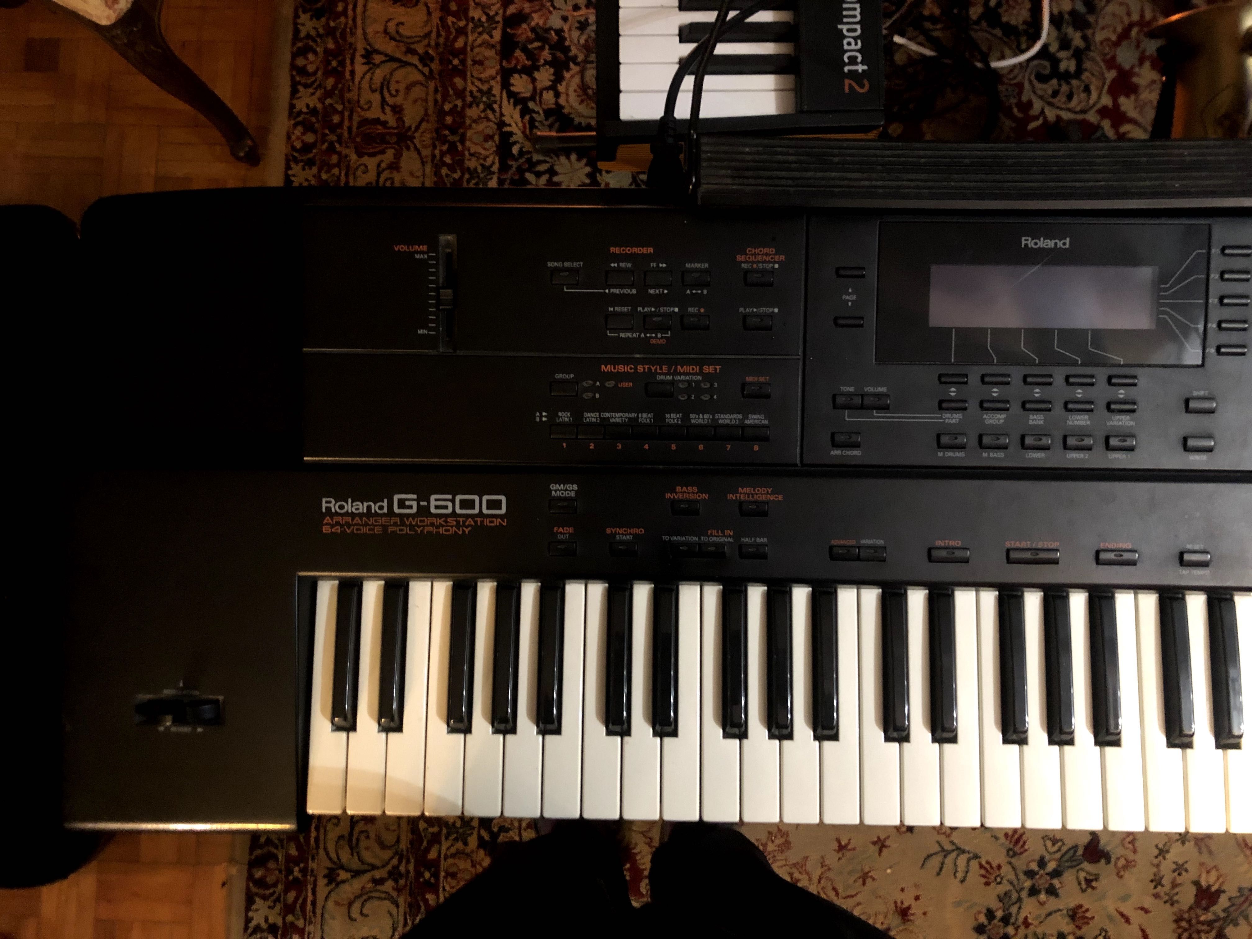 ROLAND G 600. STan Bardzo Dobry ! ! !