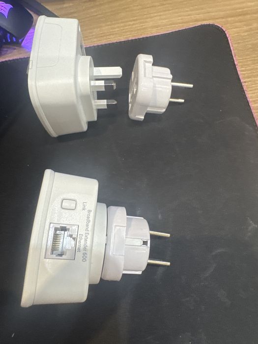 BT 600  Adapter Internetu przez gniazdko TRANSMITER SIECIOWY POWERLINE
