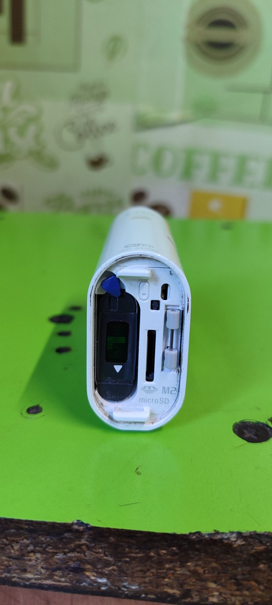 Відеокамера Sony HDR-AS200V
