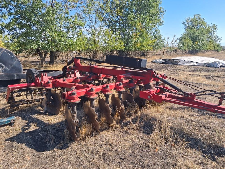Продам дискову  борону.