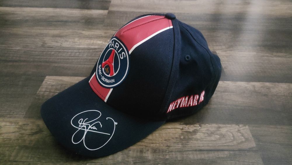 świetna czapka z daszkiem PARIS SAINT-GERMAIN  NEJMAR jak nowa