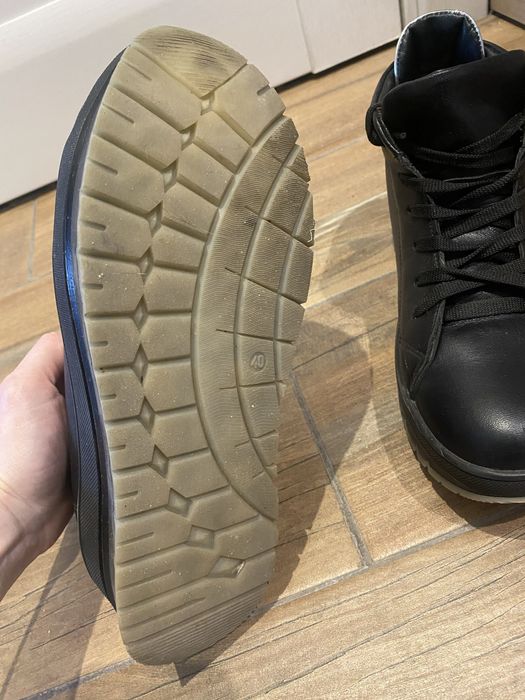 Взуття зимове, шкіряне, жіноче, черевики, б/в, зимове.