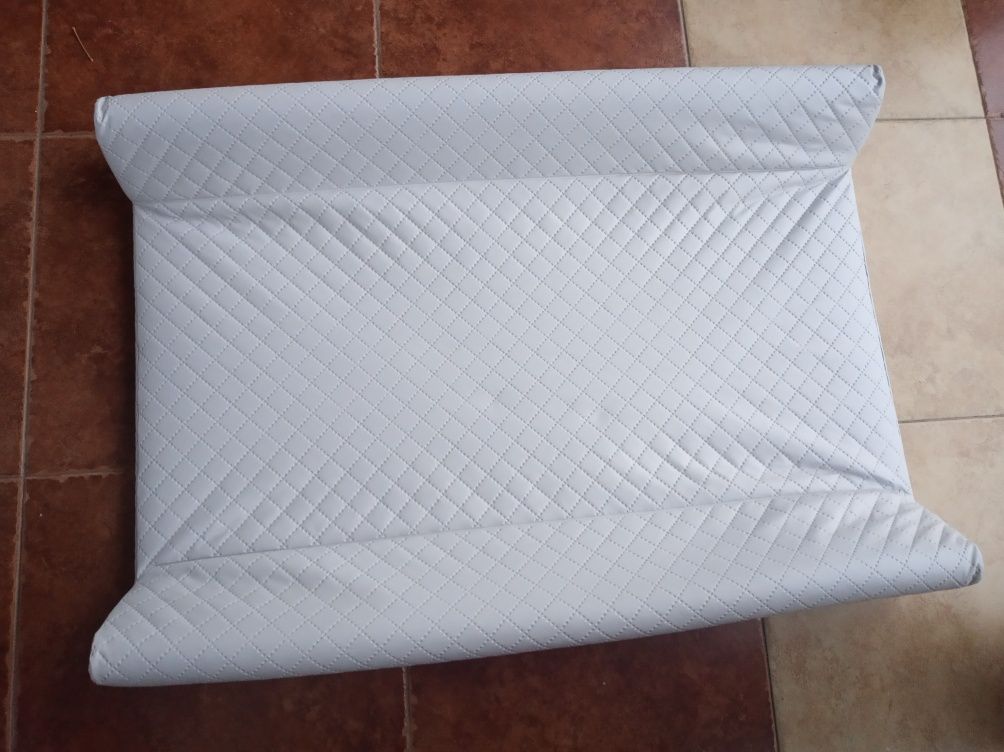 Przewijak miękki szary 70x48