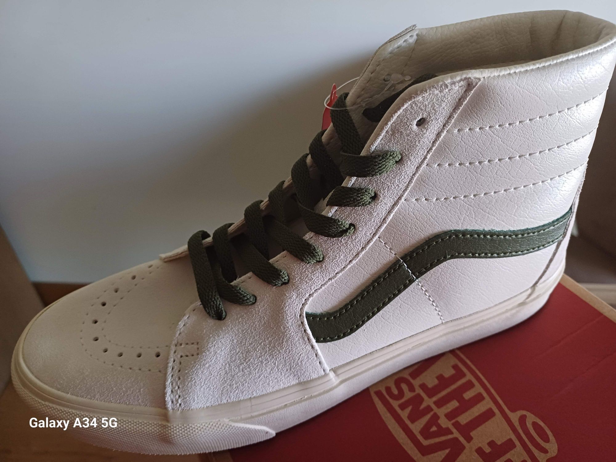 Ténis Vans novos em caixa