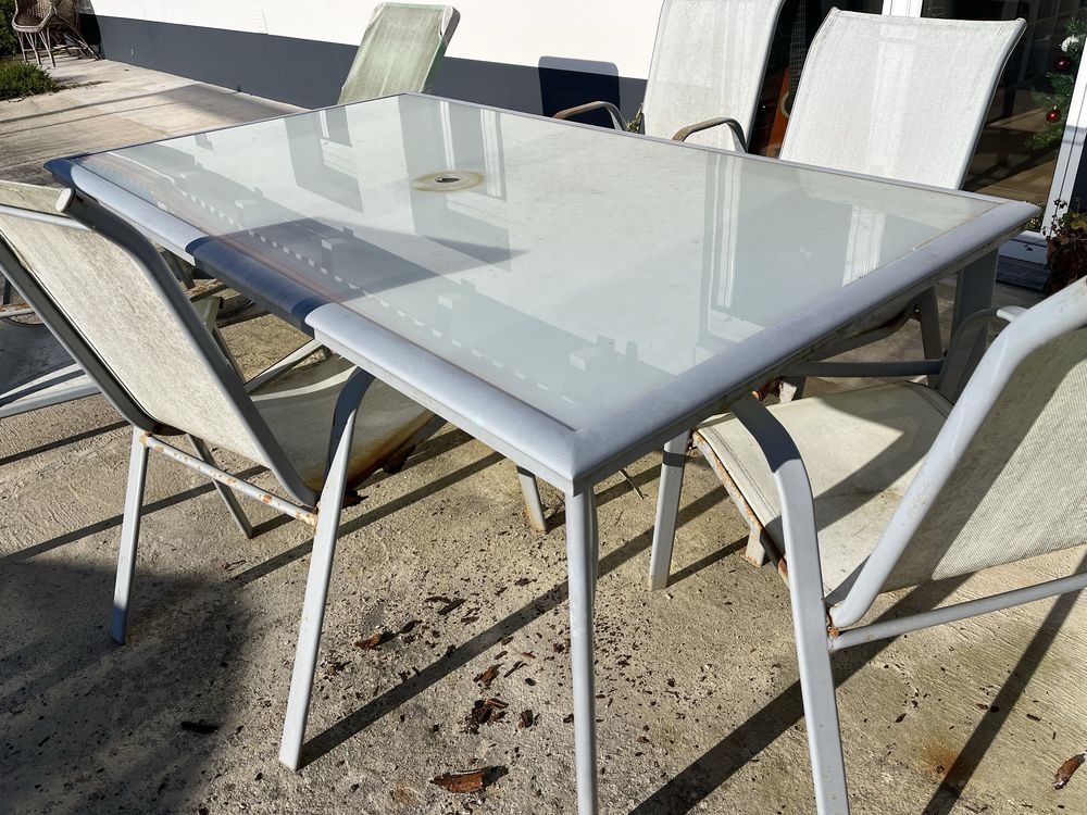 Mesa de jardim de vidro