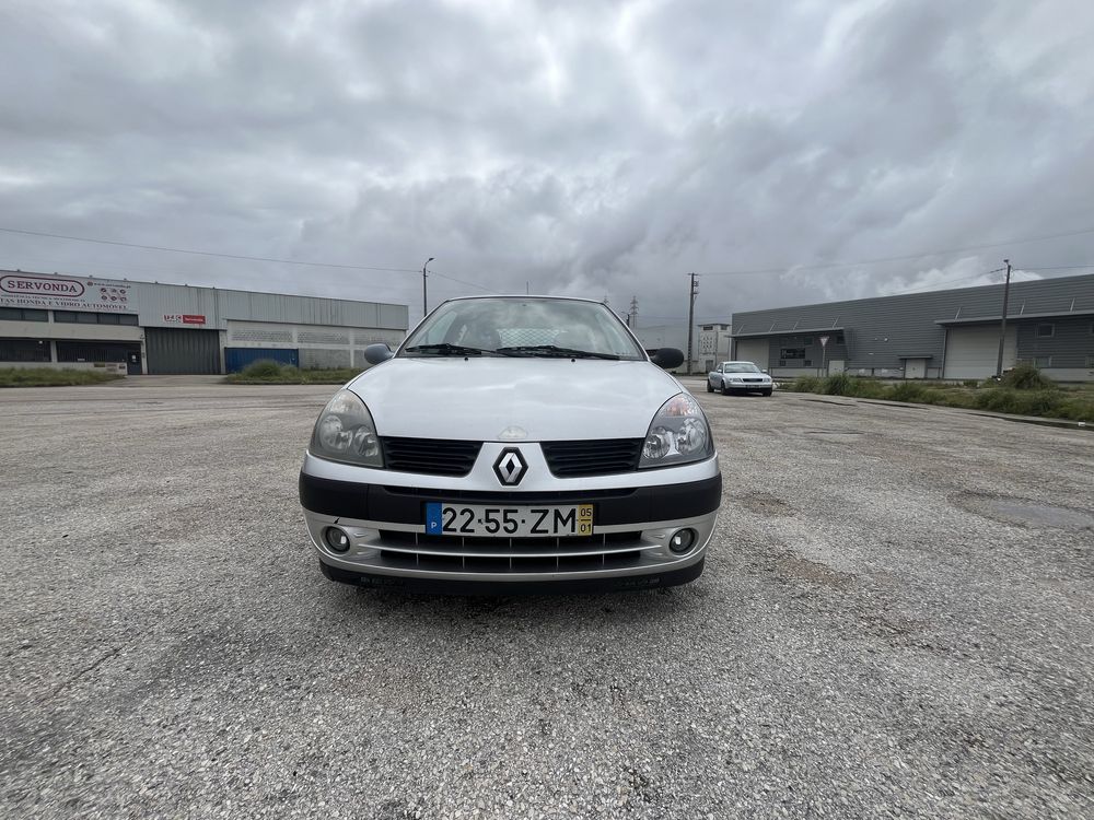 Renault clio dci van