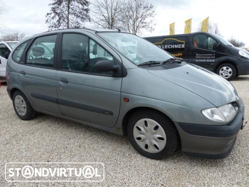 Renault Scenic de 1997 para peças