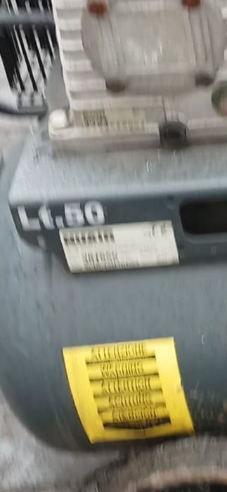 Sprzedam konkretny kompresor Germany