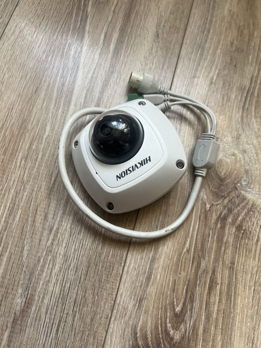 Ip-камера Hikvision DS-2CD2512F-IS (2.8 мм)